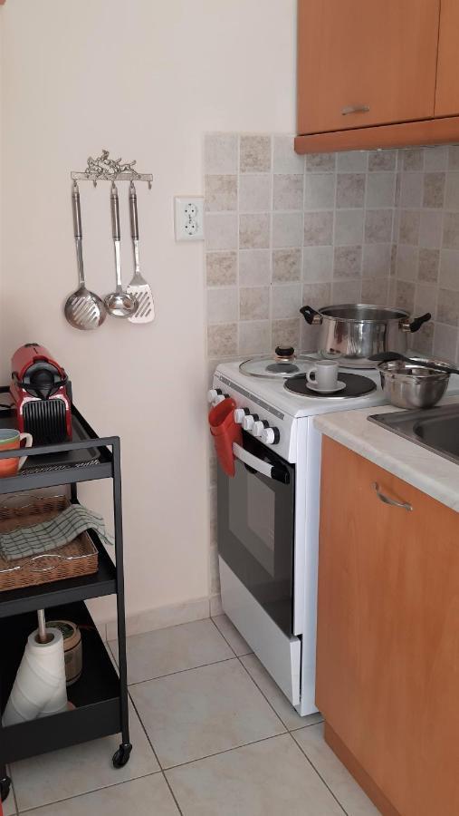 Όμορφο Studio Στην Πόλη Πάτρα Екстериор снимка